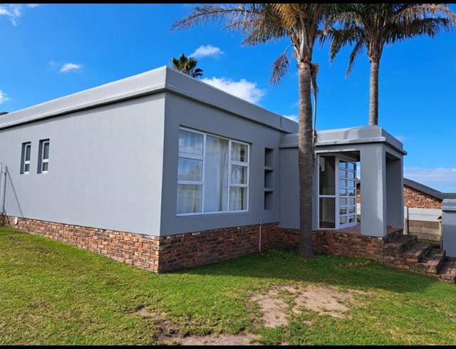 3 BEDROOM HOUSE FOR SALE IN DENNE-OORD